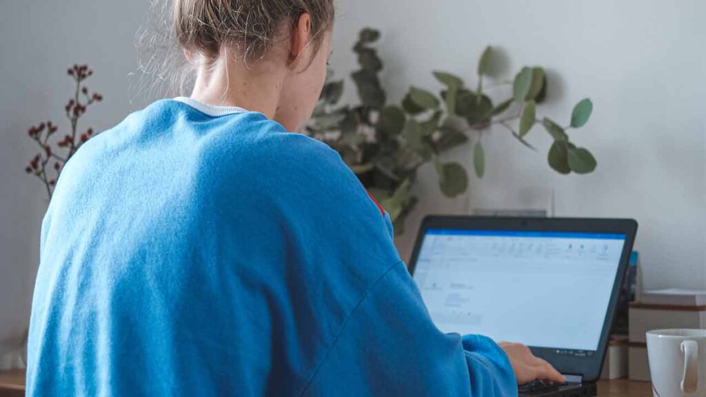 VBAでテーブル化した情報を取得して開発につかってみよう